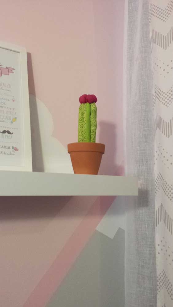 Cactus DIY habitación bebé estantería