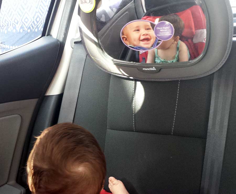 Espejos retrovisores de bebés | Mamuchi.es